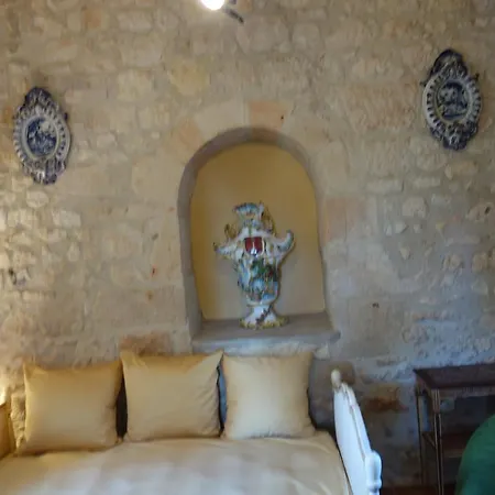 De Château-l'evêque Couette-café