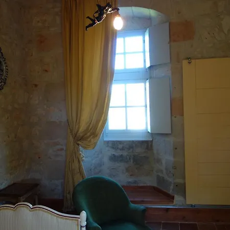 De Château-l'evêque Couette-café